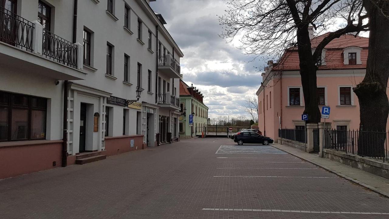 Apartament Ambasada Zamość Buitenkant foto
